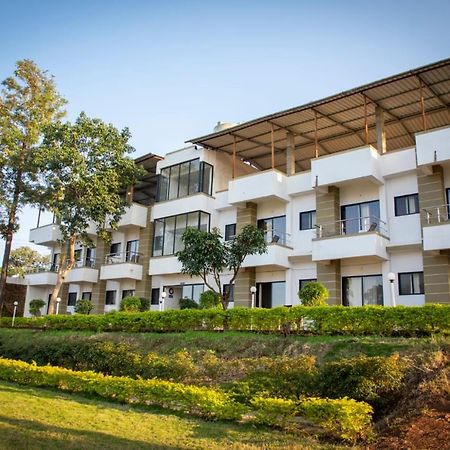 Hotel Bella Valley Mahābaleshwar Eksteriør billede